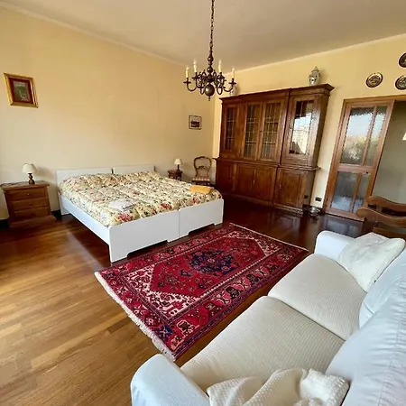 Casa Mora Florence